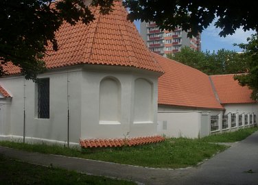 Morový špitál s kostelem Nejsvětější Trojice
