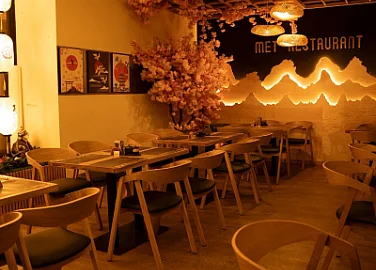 MET Vietnamese Restaurant