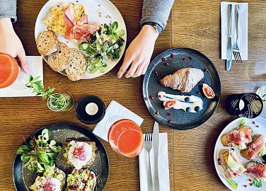 Černý kafe coffee | bar