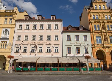 Grand Hotel Zvon Restaurant