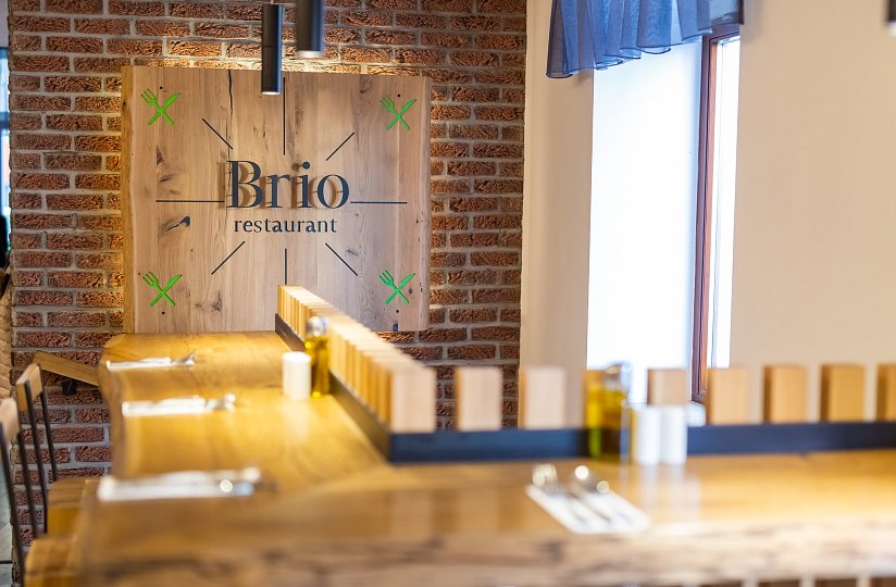 Brio Restaurant