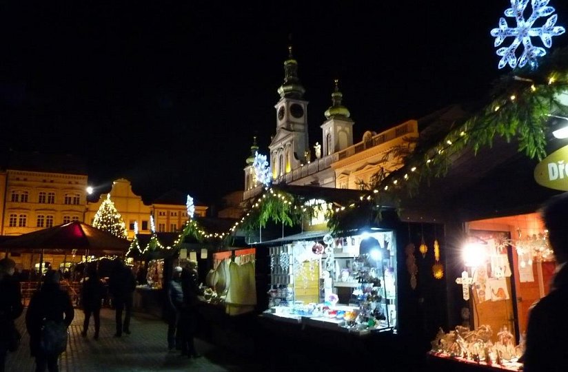 City Hall Christmas Markets and Workshops
