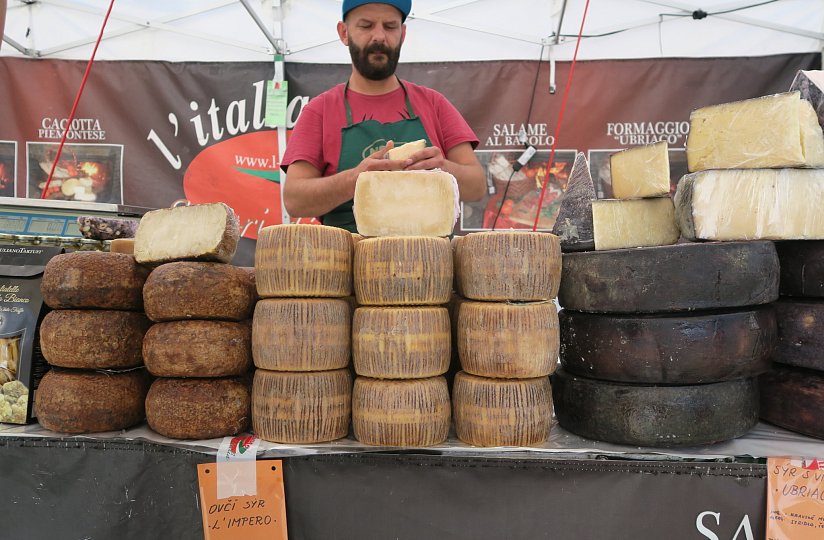 Italian market - APE food tour